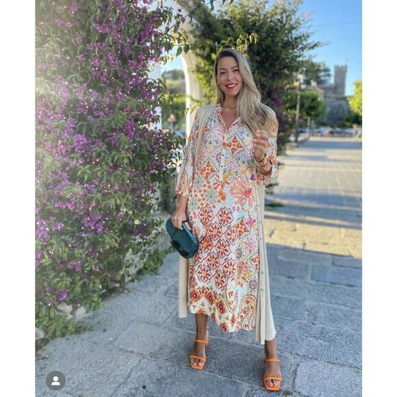 ZARA VOLUMINOUS PRINTED DRESS - Picture 1 of 10